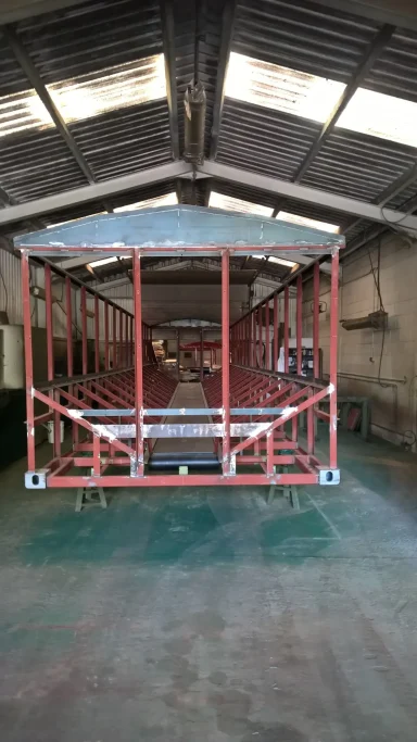 potato bulker frame, end on